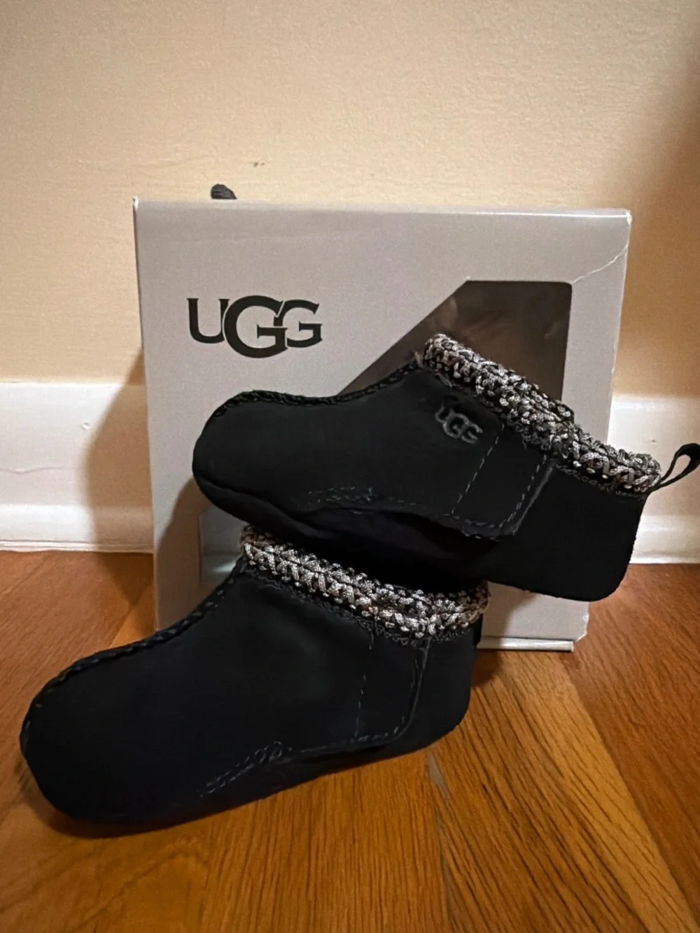 UGG Baby Tasman slippers